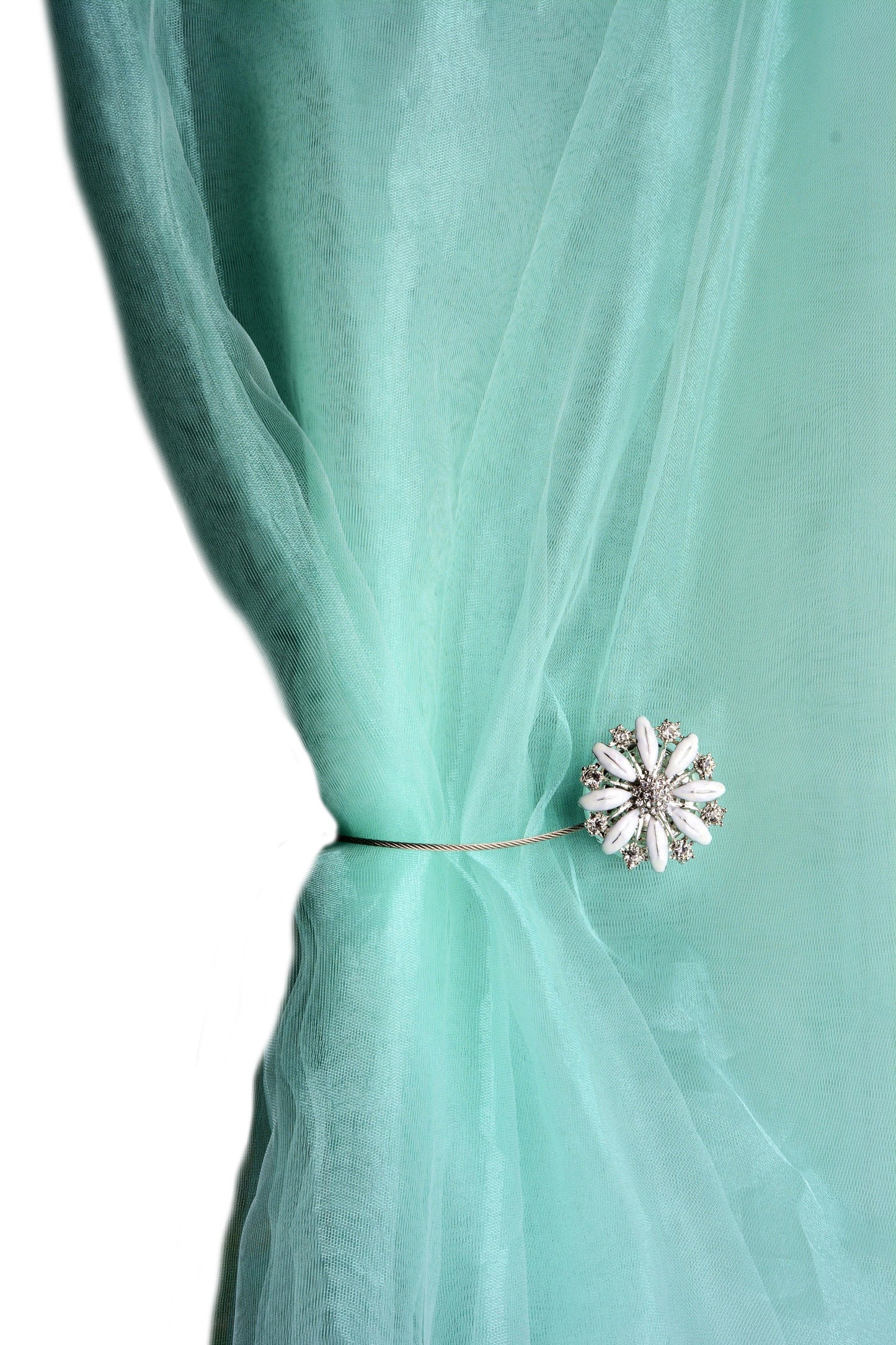 DÉCOPRO Magnetic Curtain and Drapery Tieback with Beautiful Rhinestone Daisy Design Tieback, Spread 8" (20cm), 1/16" (1.5mm) Thick # MT50330 Classic Silver #SILV (Grey Silver) | Set of 2 - DecoPro