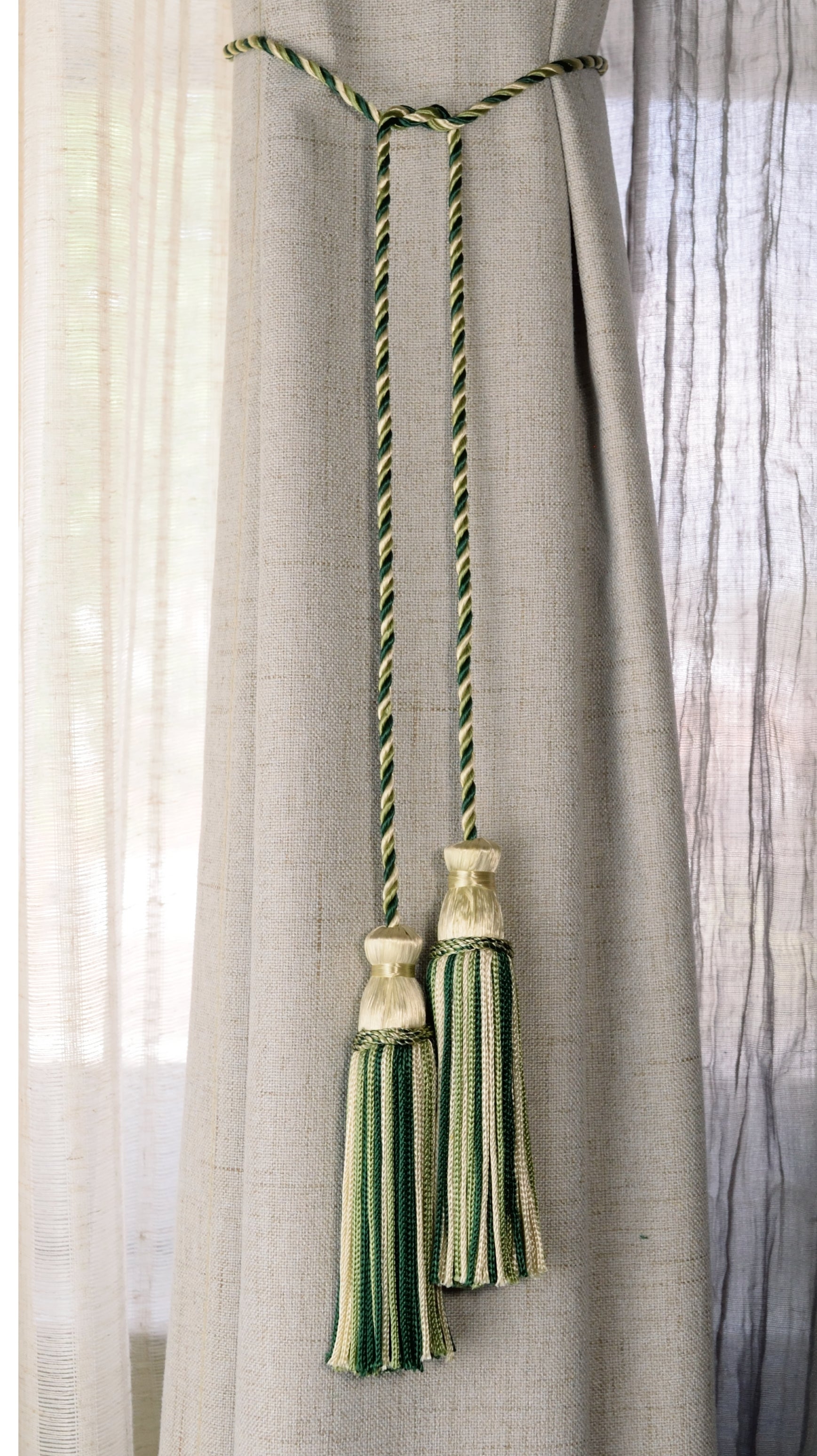 DÉCOPRO Decorative Chainette Double Tassel Curtain and Drapery Tieback / Holdback, 4" (10cm), 29" (73.5cm) # CDCT, Spring Medley Green #20 (Forest Green, Sage Green, Light Yellow) | Set of 2 - DecoPro