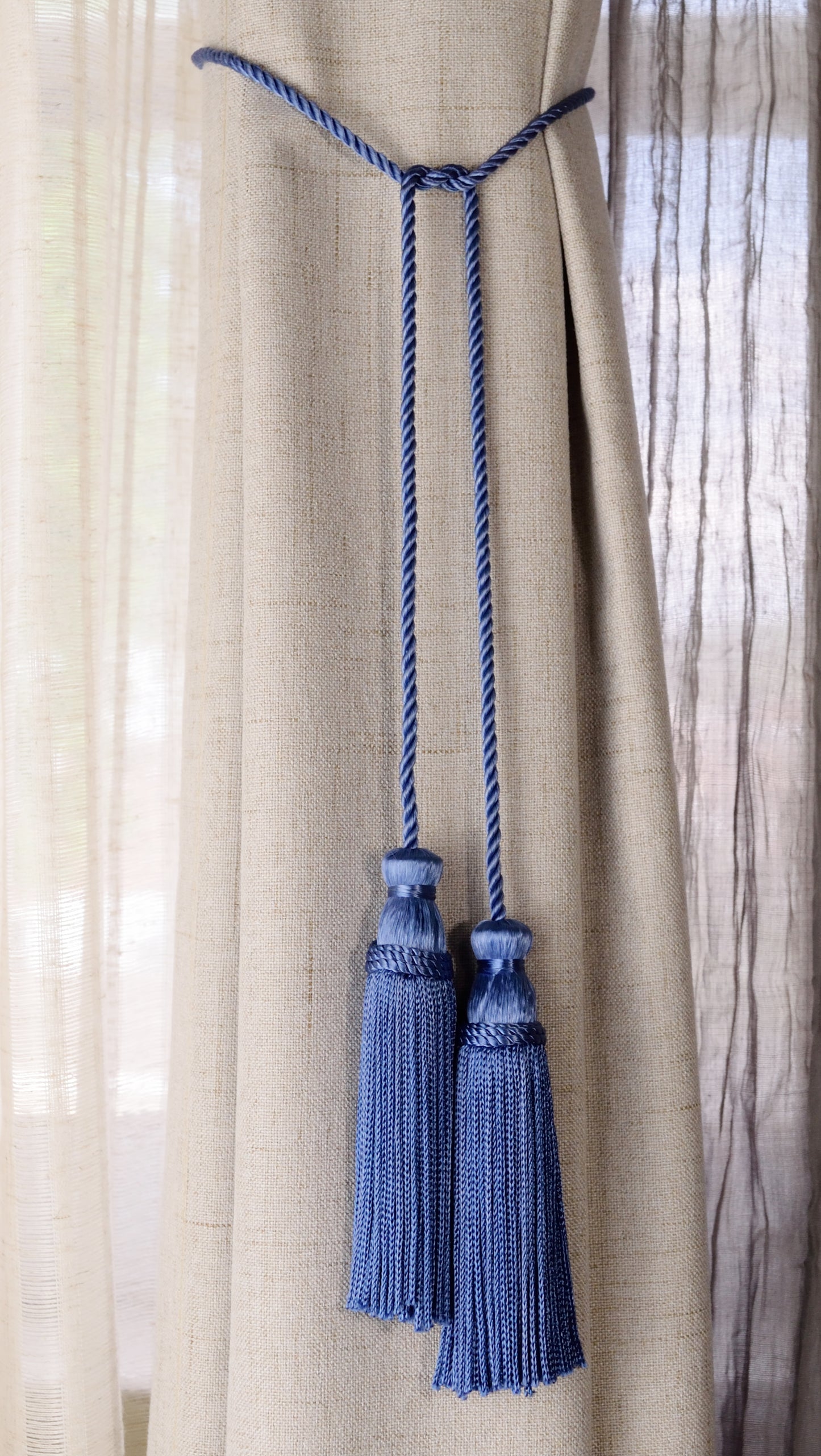 DÉCOPRO Decorative Chainette Double Tassel Curtain and Drapery Tieback / Holdback, 4" (10cm), 29" (73.5cm) # CDCT, Sapphire Blue #61 (Medium Cobalt Blue) | Sold Individually - DecoPro