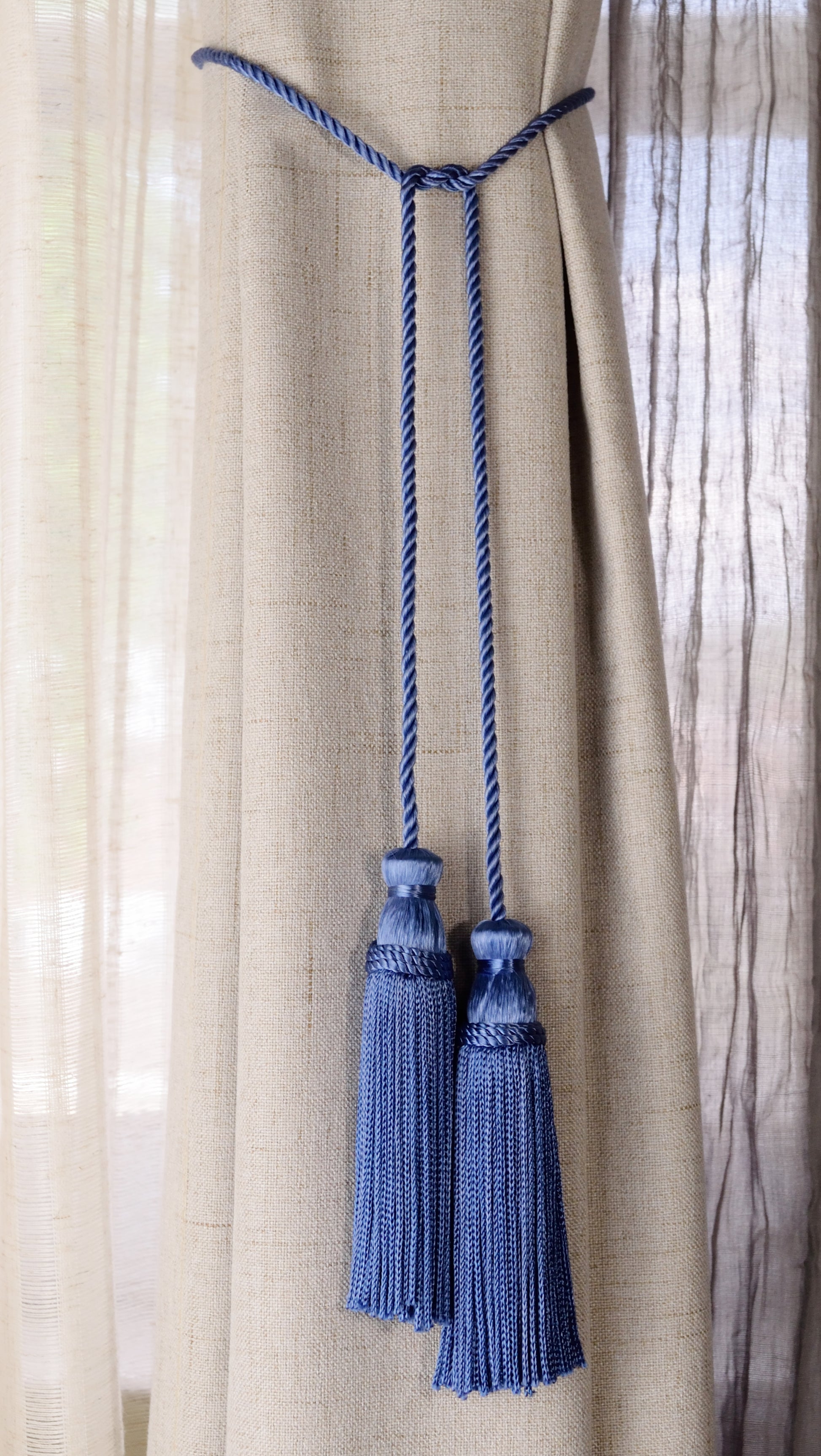 DÉCOPRO Decorative Chainette Double Tassel Curtain and Drapery Tieback / Holdback, 4" (10cm), 29" (73.5cm) # CDCT, Sapphire Blue #61 (Medium Cobalt Blue) | Sold Individually - DecoPro