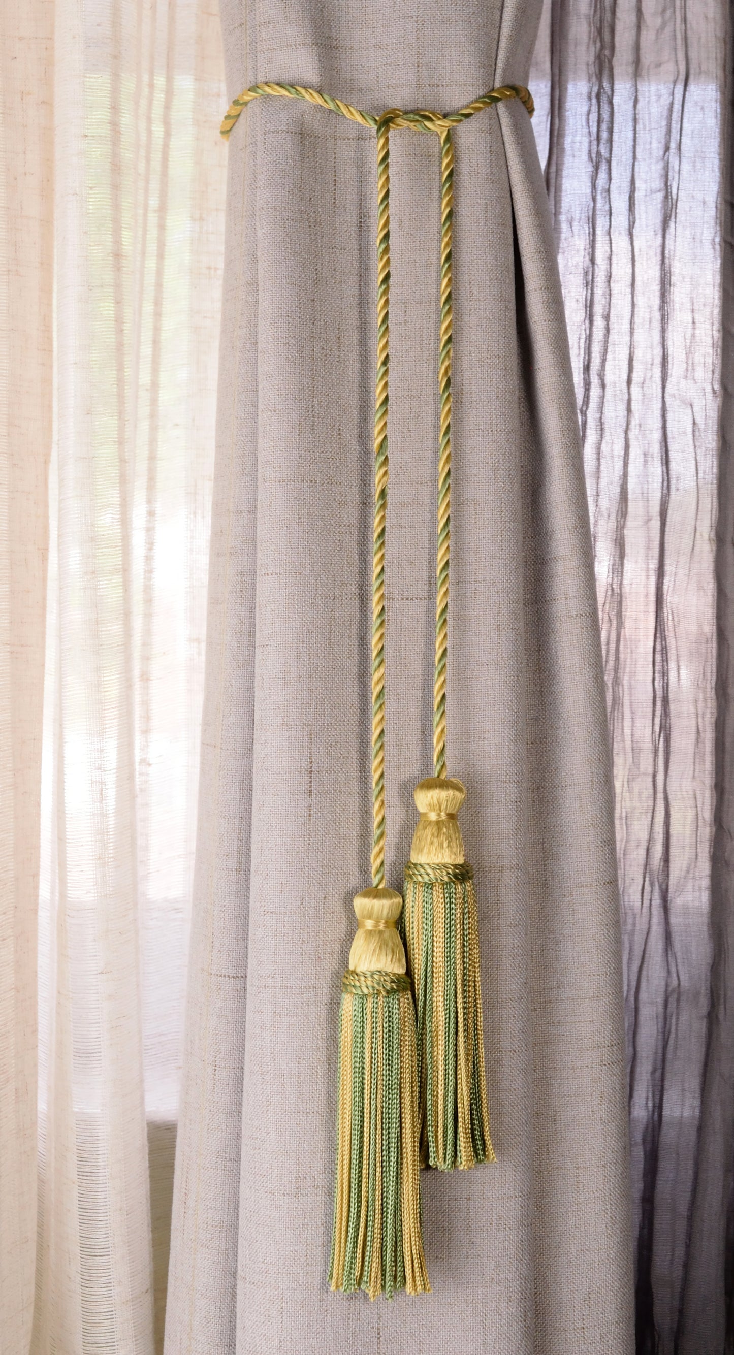 DÉCOPRO Decorative Chainette Double Tassel Curtain and Drapery Tieback / Holdback, 4" (10cm), 29" (73.5cm) # CDCT, Sunflower Gold #8963 (Yellow Gold, Sage Green, Light Gold) | Set of 2 - DecoPro