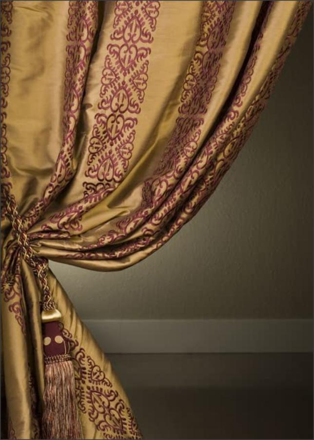 DÉCOPRO Exquisite Curtain Tassel Tieback with Floral Design - Elegant Handmade Drapery Accessory, Tassel Length 12" (30.5cm), Spread 32" (81cm) # TBBL1 Autumn Leaves Red #5716 (Burgundy Red, Apple Green, Light Gold) | Set of 4 - DecoPro