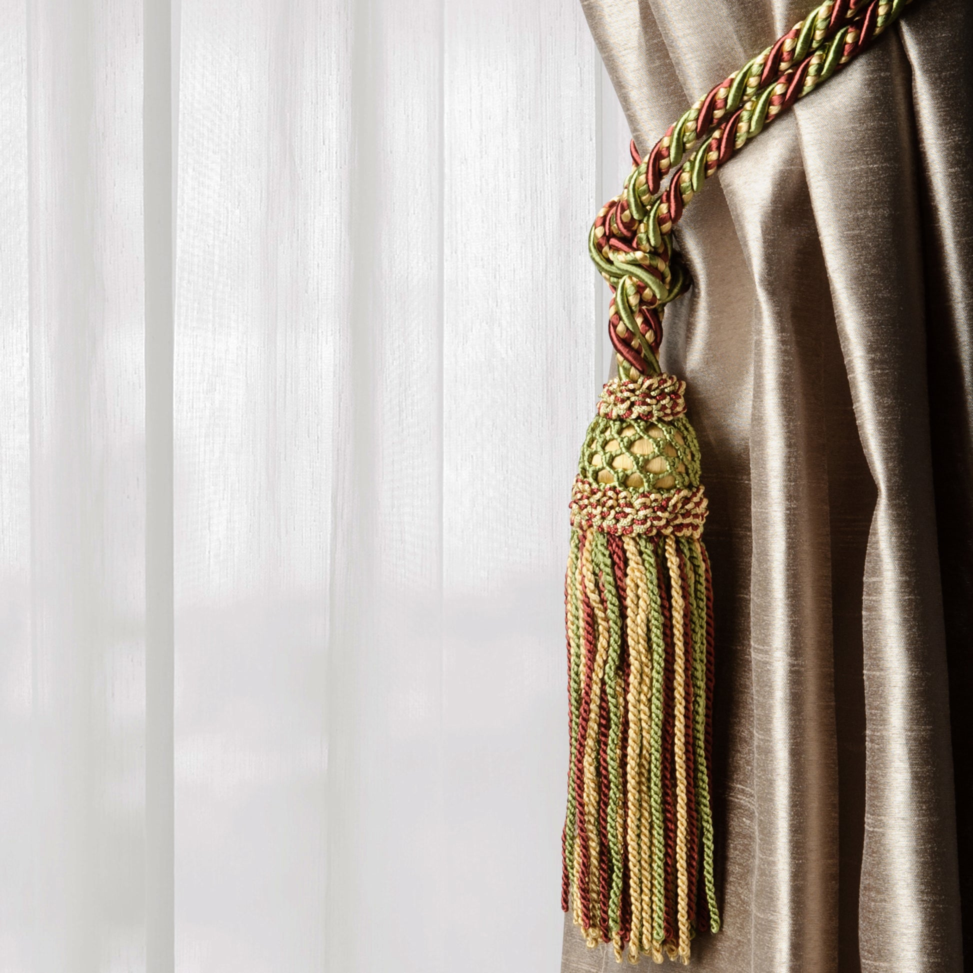 DÉCOPRO Elegant Curtain & Drapery Tassel Tieback with Decorative Hand Crocheted Design, Tassel Length 8" (20cm), Spread 35" (88.5cm) # TBE8 Fiesta Beige #EL08 (Golden Beige, Olive Green, Brick Red) | Set of 2 - DecoPro