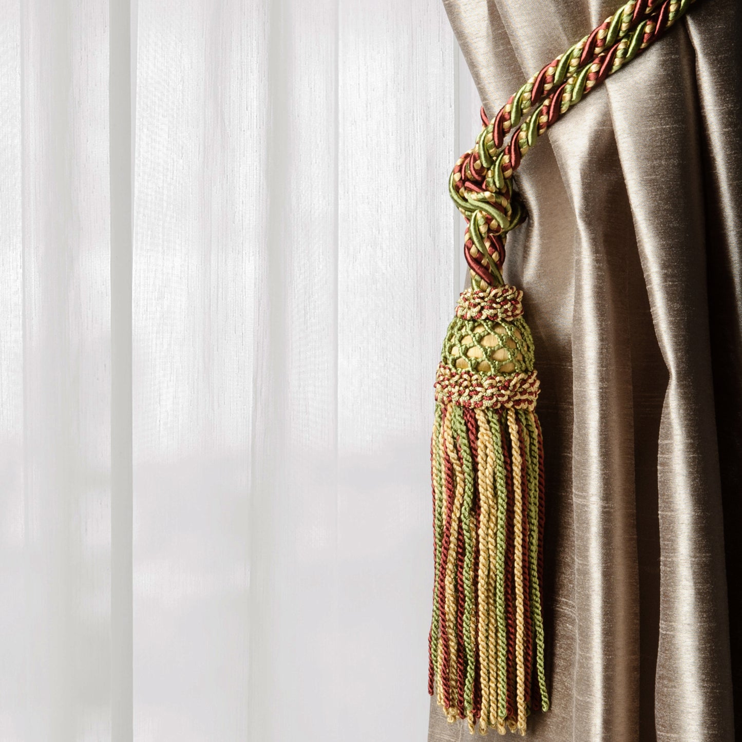 DÉCOPRO Elegant Curtain & Drapery Tassel Tieback with Decorative Hand Crocheted Design, Tassel Length 8" (20cm), Spread 35" (88.5cm) # TBE8 Fiesta Beige #EL08 (Golden Beige, Olive Green, Brick Red) | Sold Individually - DecoPro