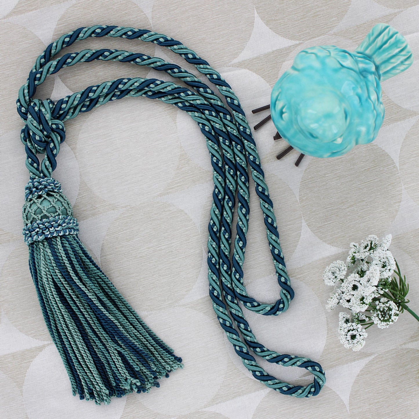 DÉCOPRO Elegant Curtain & Drapery Tassel Tieback with Decorative Hand Crocheted Design, Tassel Length 8" (20cm), Spread 35" (88.5cm) # TBE8 Aqua Medley Blue #EL17 (Green Blue, Teal Blue, Turquoise Blue) | Sold Individually - DecoPro