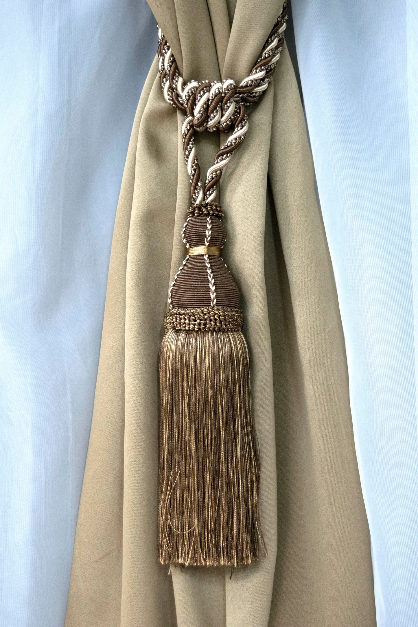 DÉCOPRO Elegant Large Tassel Tieback for Curtains & Draperies, Tassel Length 12" (30.5cm), Spread 30" (76cm) # TBH15, Cappuccino Brown #D2A2 (Chocolate Brown, Light Beige, Light Brown) | Set of 2 - DecoPro