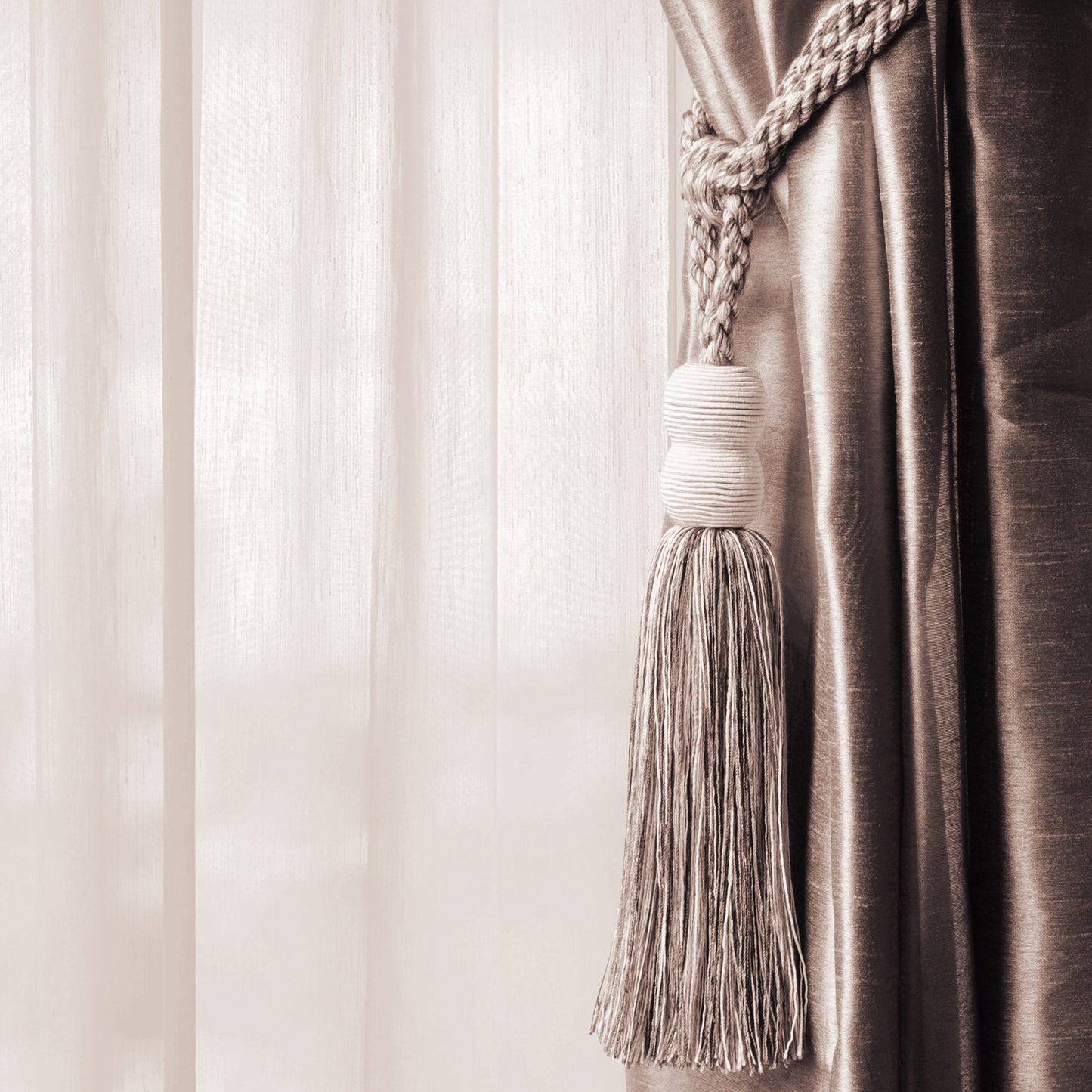 DÉCOPRO Contemporary, Modern Curtain & Drapery Tassel Tieback - Double Ball Design, Tassel Length 9 1/2" (24cm), Spread 30" (76cm) # TBV9 Beige Harvest Red #VNT21 (Dark Red, Light Red, Dark Beige) | Set of 4 - DecoPro